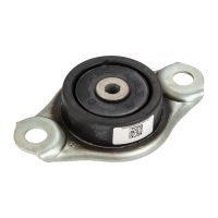 Mocowanie silnika z przodu po lewej stronie