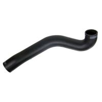 Wąż powietrza doładowującego po lewej stronie