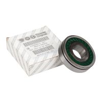 Łożysko głównego wału skrzyni biegów z tyłu