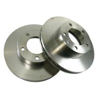 Przednia tarcza hamulcowa wentylowana wewnętrznie 305 Ømm