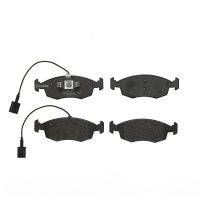 Przednie klocki hamulcowe, w tym 2x styki ostrzegające o zużyciu Brembo