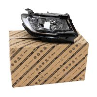 Reflektor po prawej stronie kompletny LME