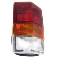 Tylne światło po prawej bez części elektrycznej