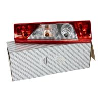 Lampa tylna z częścią elektryczną po lewej stronie *ORYGINAŁ*