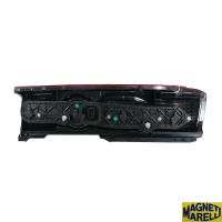 Lampa tylna prawa tylna z częścią E Bez mgły Magneti Marelli