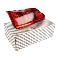 tylne światło po prawej stronie