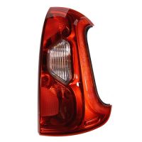 tylne światło po prawej stronie