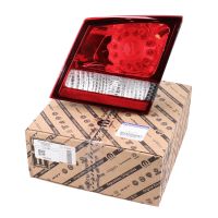 Tylne światło po prawej stronie wewnątrz