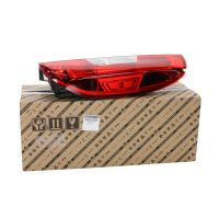 Tylne światło na prawym oryginale