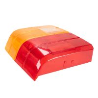 szyba tylnego światła po lewej stronie