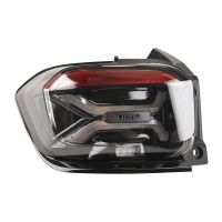 Zewnętrzna część lampy tylnej lewa