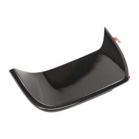 Wewnętrzna część lampy tylnej po lewej stronie