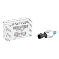 włącznik świateł cofania