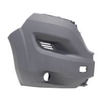 Narożnik prawego przedniego zderzaka zagruntowany