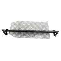 Spoiler przedniego zderzaka lakierowany na czarny połysk