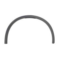 Listwa ozdobna na zewnętrznej stronie błotnika po prawej stronie z przodu