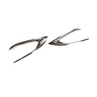 Listwy chromowane na osłony chłodnicy