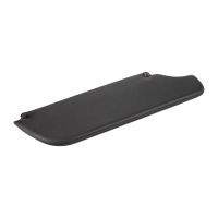 Osłona przeciwsłoneczna pozostawiona bez lusterka