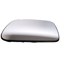 Podgrzewane szkło lusterka zewnętrznego po lewej stronie