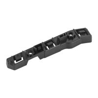 Wspornik przedniego prawego zderzaka