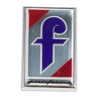 Godło Pininfarina na masce