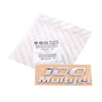 Napis *100 Multijet* z boku