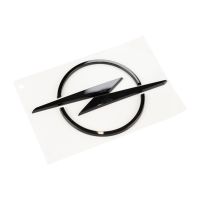 Emblemat chłodnicy Opla