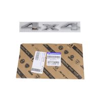 Emblemat tylnej klapy *4x4*